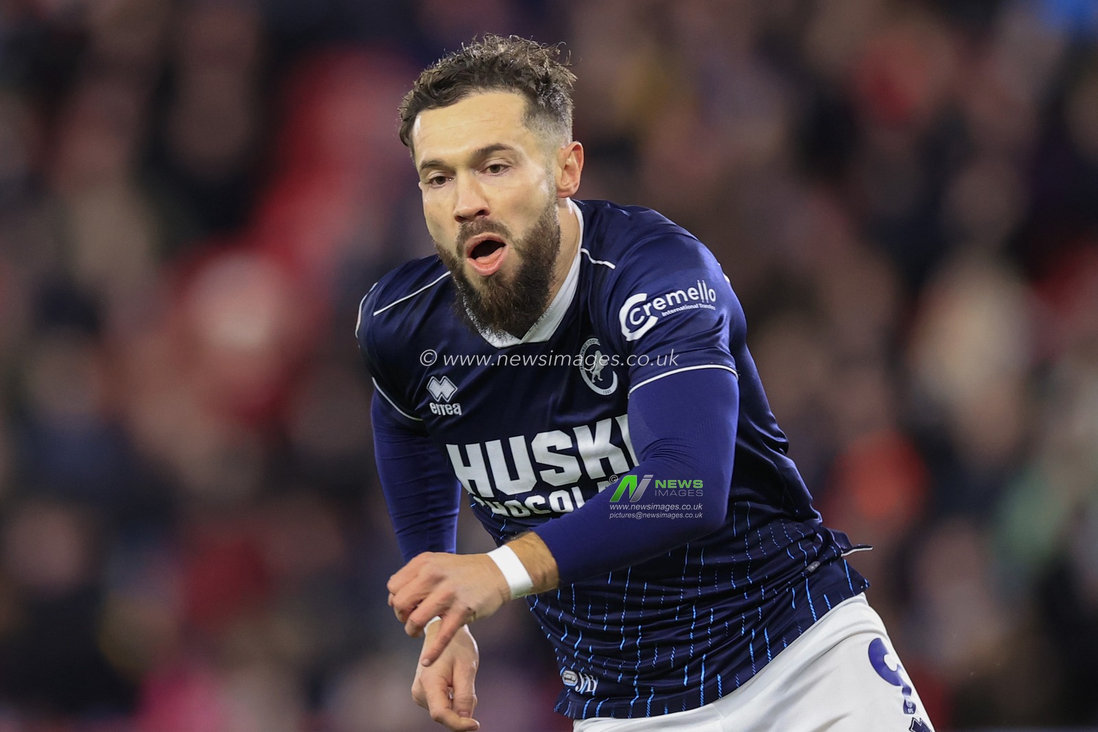 Tom Bradshaw #9 of Millwall during the Sky Bet Championship match Stoke City vs Millwall at Bet365 Stadium, Stoke-on-Trent, United Kingdom, 23rd December 2023

(Photo by Conor Molloy/News Images)