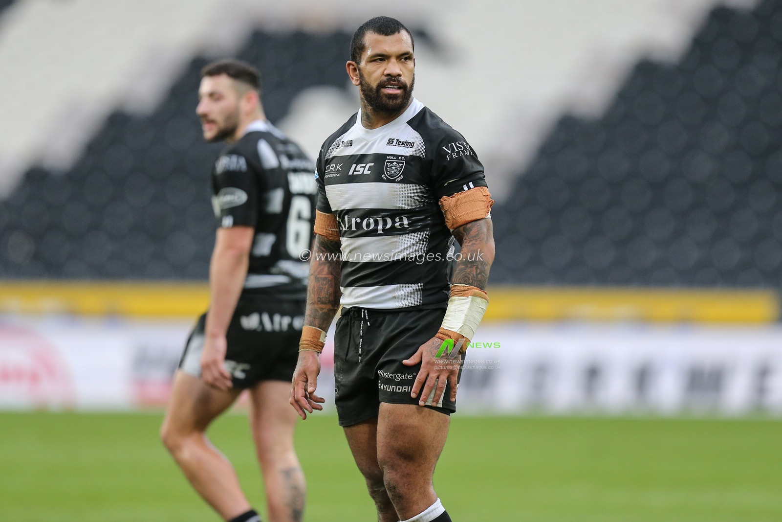 Manu Ma'u (12) of Hull FC during the game