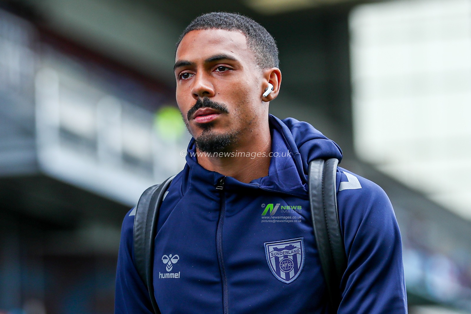 Wilson Isidor of Sunderland arrives at stadium ahead of the Premier League match Burnley vs Sunderland at Turf Moor, Burnley, United Kingdom, 23rd August 2025

(Photo by Jorge Horsted/News Images)