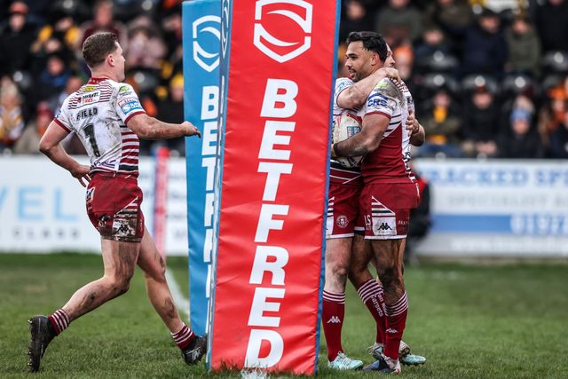 Betfred Super League Round 1 Castleford Tigers v Wigan Warriors