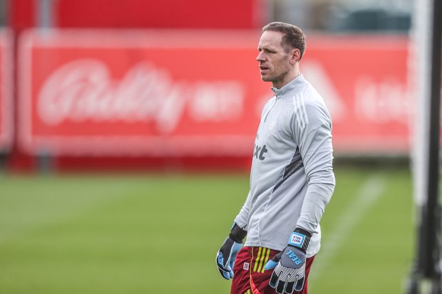 Nottingham Forest goalkeeper Matz Sels during the Nottingham Forest open training session ahead of their UEFA Europa League last 16 match against FC Midtjylland at The Nigel Doughty Academy, Nottingham, United Kingdom on 11 March 2026

(Photo by Alfie Cosgrove/News Images)