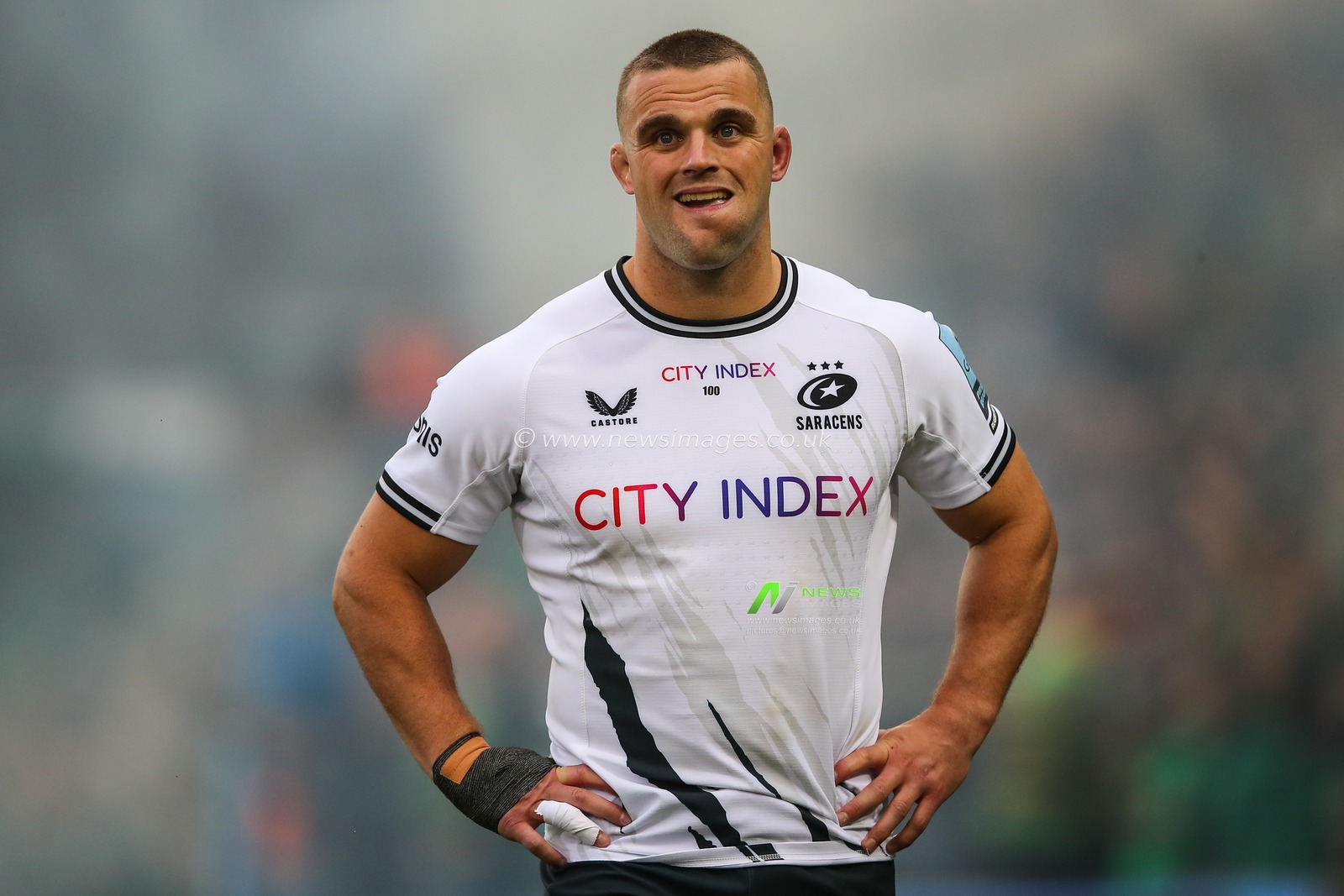 Ben Earl of Saracens reacts during the Gallagher Premiership Play-off Semi-final match Northampton Saints vs Saracens at Cinch Stadium at Franklin's Gardens, Northampton, United Kingdom, 31st May 2024

(Photo by Gareth Evans/News Images)