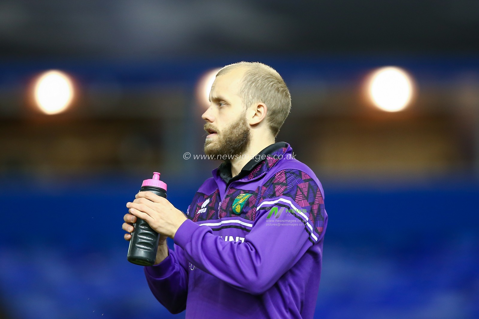 Teemu Pukki #22 of Norwich City warming up ahead of the game against Birmingham City
