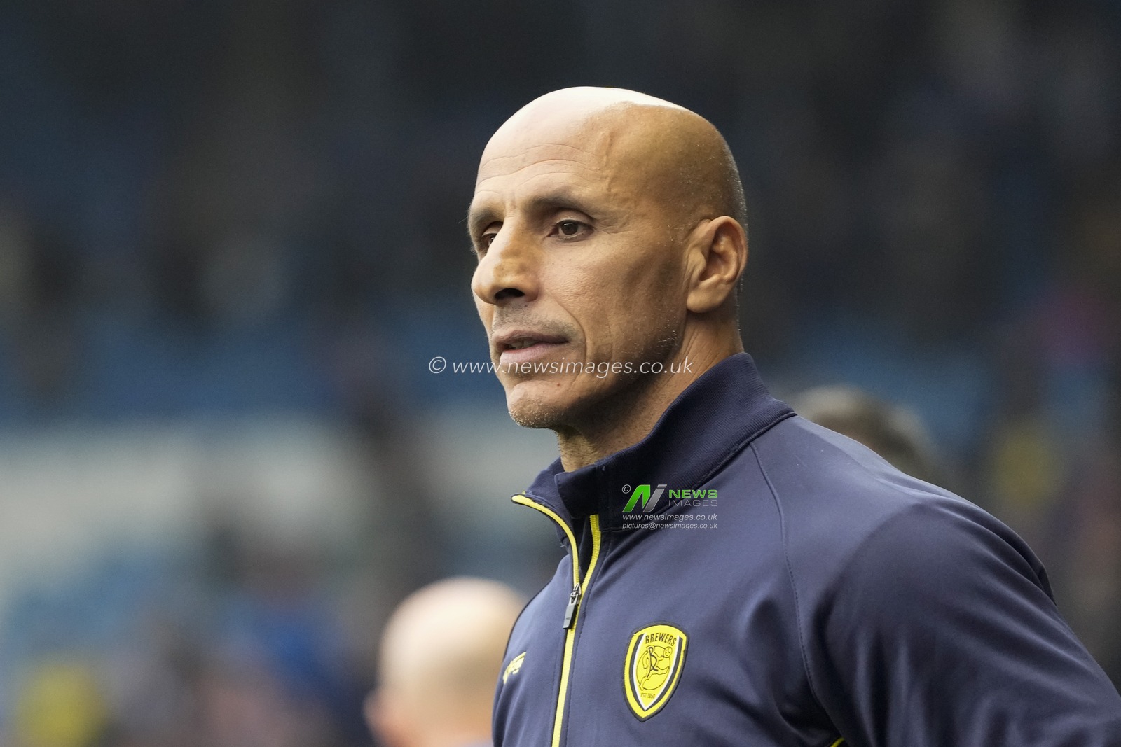 Dino Maamria manager of Burton Albion during the Sky Bet League 1 match Sheffield Wednesday vs Burton Albion at Hillsborough, Sheffield, United Kingdom, 29th October 2022

(Photo by Steve Flynn/News Images)