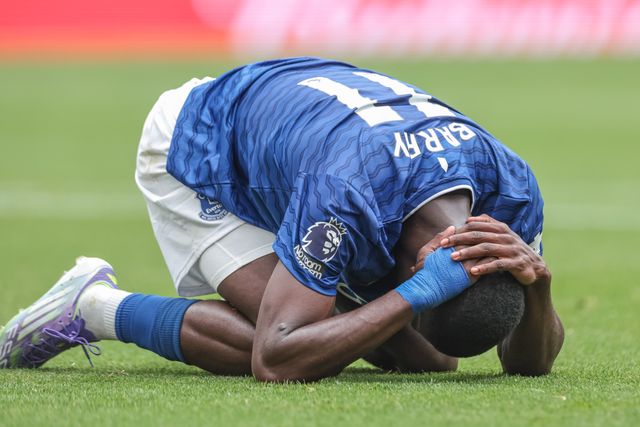Thierno Barry of Everton takes a knock to the head during the Pre-season friendly match Everton vs A.S. Roma at Hill Dickinson Stadium, Liverpool, United Kingdom, 9th August 2025

(Photo by Mark Cosgrove/News Images)