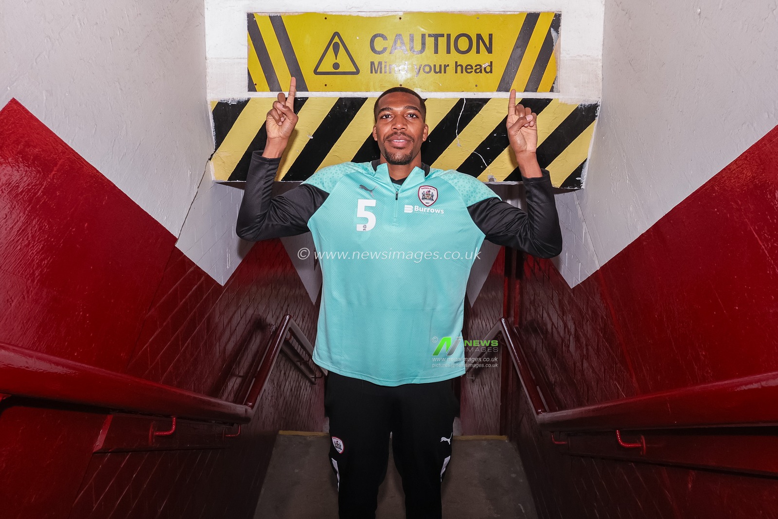 Donovan Pines signs for Barnsley FC on a free until 2025 transfer for at Oakwell, Barnsley, United Kingdom, 13th January 2024

(Photo by Mark Cosgrove/News Images)