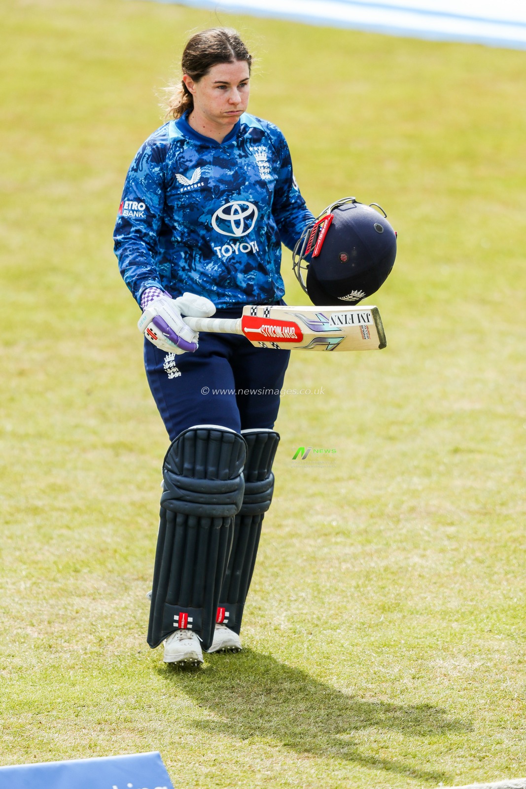 Tammy Beaumont of England Women leaves the field after her dismissal during the 2nd Metro Bank ODI Day International England Women v West Indies Women at Uptonsteel County Ground, Leicester, United Kingdom, 4th June 2025

(Photo by Izzy Poles/News Images)