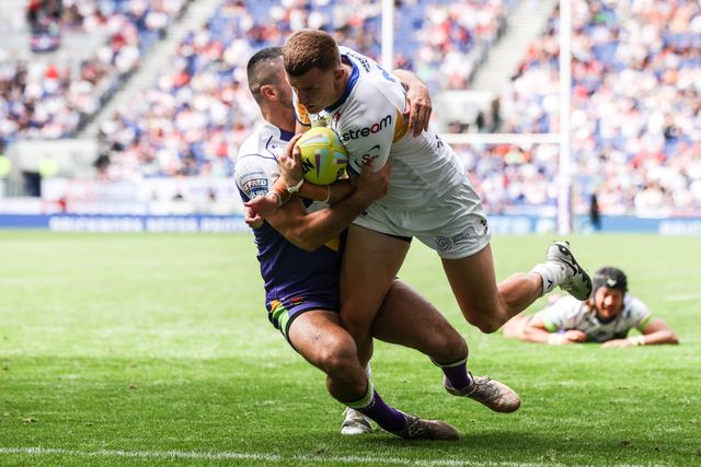 Ash Handley of Leeds Rhinos goes over for a try during the Betfred Super League Magic Weekend match Leeds Rhinos vs Bradford Bulls at Hill Dickinson Stadium, Liverpool, United Kingdom on 05 July 2026

(Photo by Alfie Cosgrove/News Images)