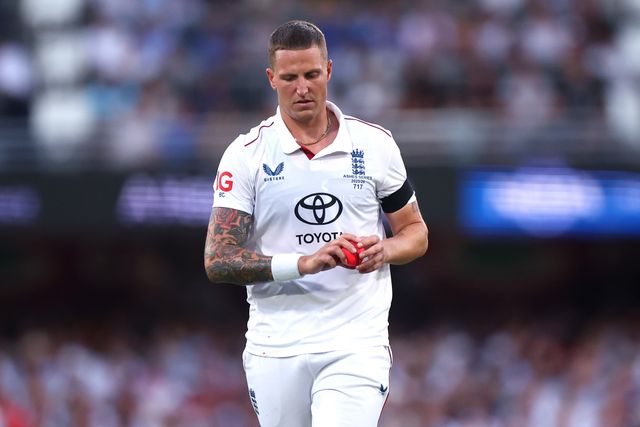 Brydon Carse of England looks on during the NRMA Insurance Ashes Second Test Day 2 Australia vs England at The Gabba, Brisbane Cricket Ground, Brisbane, Australia, 5th December 2025

(Photo by Pat Hoelscher/News Images)

*** GER AUT SUI OUT ***
