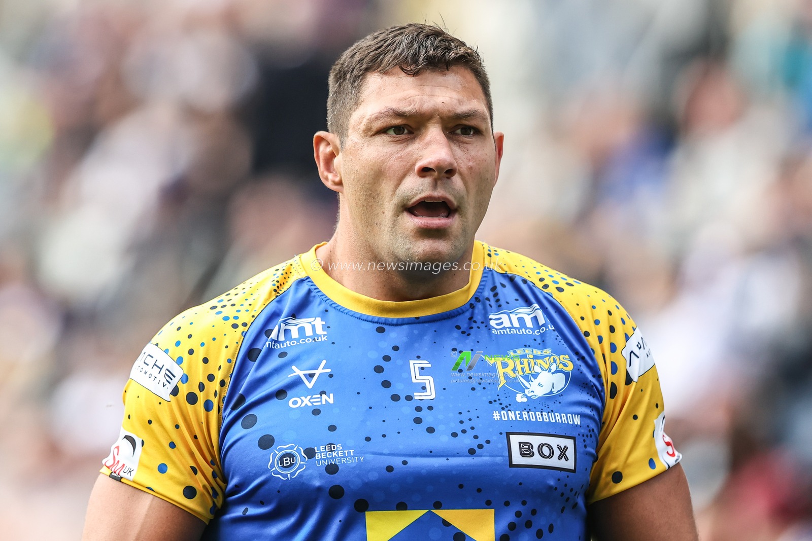 Ryan Hall of Leeds Rhinos during pre-game warm up during the Betfred Super League Round 13 match Leeds Rhinos vs Wakefield Trinity at Headingley Stadium, Leeds, United Kingdom, 31st May 2025

(Photo by Alfie Cosgrove/News Images)