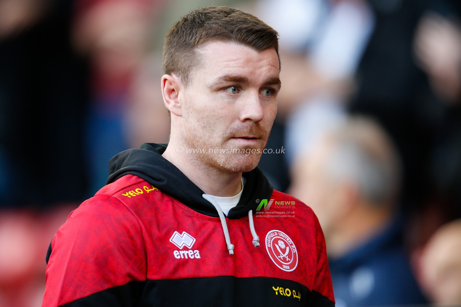 John Fleck #4 of Sheffield United attends the Sky Bet Championship match Sheffield United vs Birmingham City at Bramall Lane, Sheffield, United Kingdom, 1st October 2022

(Photo by Ben Early/News Images)
