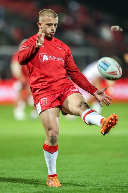 Mikey Lewis of Hull KR in the pre-game warm up during the Betfred Super League round 6 match Hull KR vs St Helens at Sewell Group Craven Park, Hull, United Kingdom on 27 March 2026

(Photo by Alfie Cosgrove/News Images)