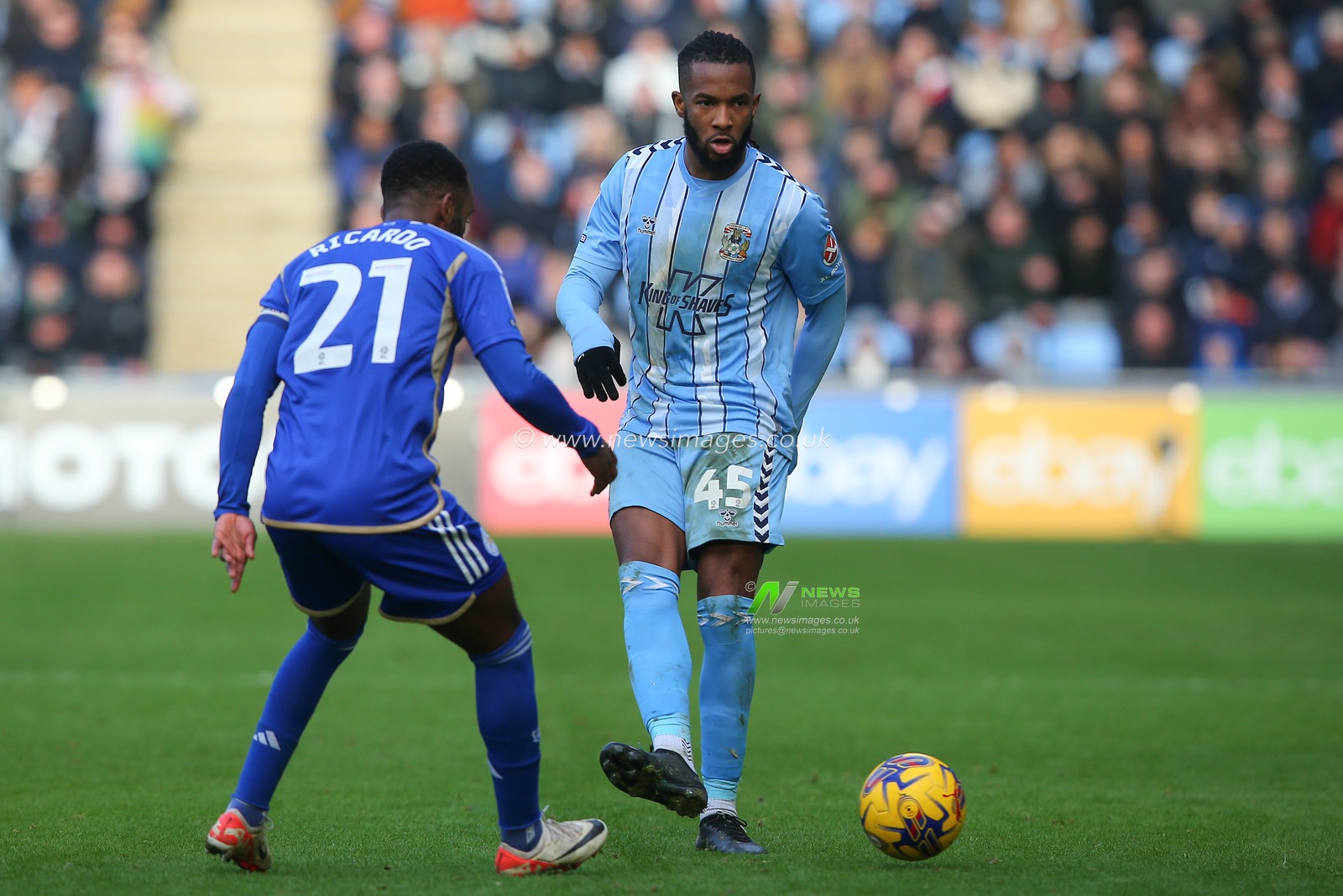 Kasey Palmer of Coventry City passes the ball during the Sky Bet Championship match Coventry City vs Leicester City at Coventry Building Society Arena, Coventry, United Kingdom, 13th January 2024

(Photo by Gareth Evans/News Images)