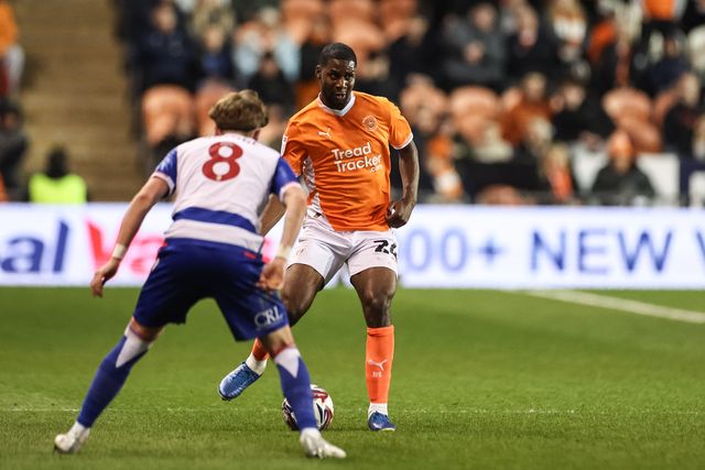 Odel Offiah of Blackpool in action during the Sky Bet League 1 match Blackpool vs Reading at Bloomfield Road, Blackpool, United Kingdom, 1st April 2025

(Photo by Mark Cosgrove/News Images)