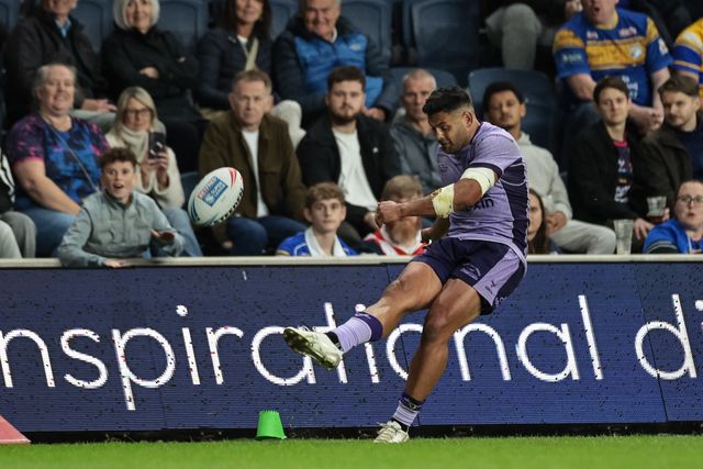 Betfred Super League round 23 Leeds Rhinos v Hull KR