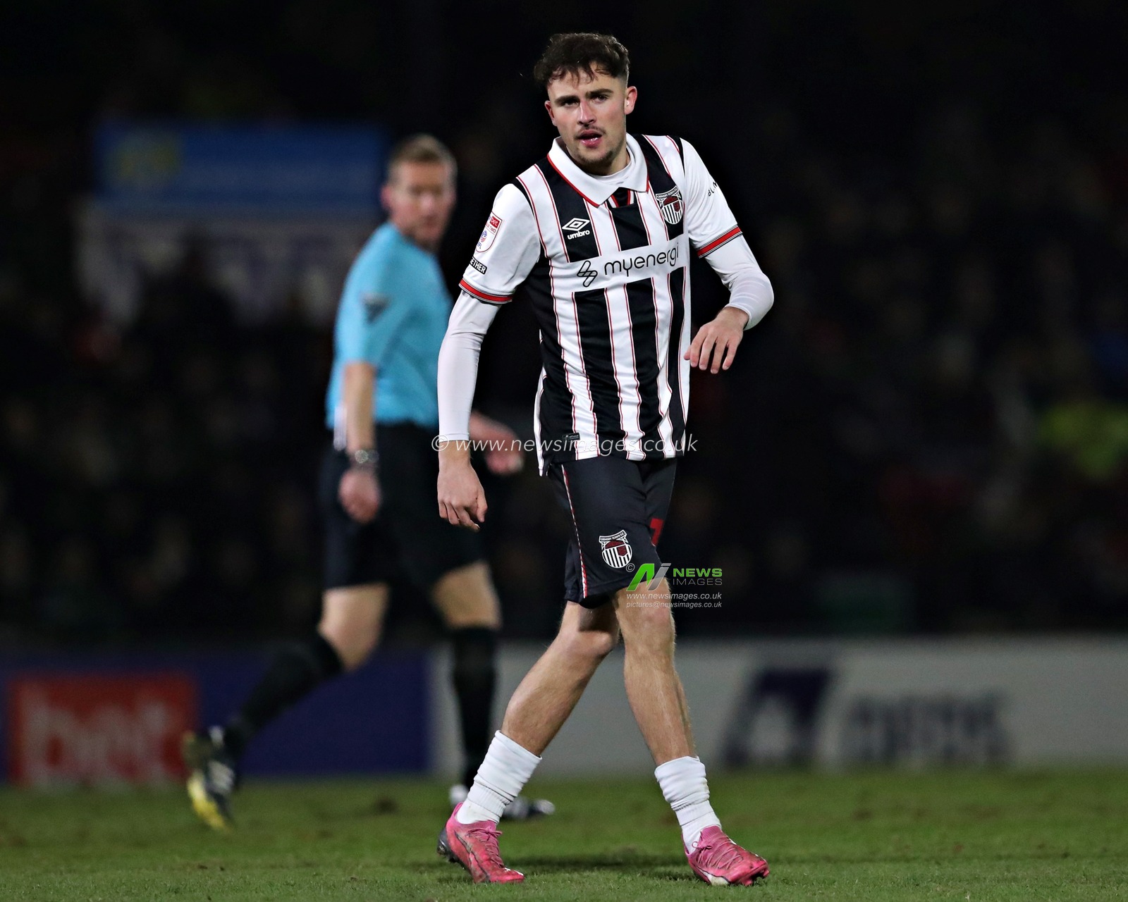 Luca Barrington of Grimsby Town during the Sky Bet League 2 match Grimsby Town vs Notts County at Blundell Park, Cleethorpes, United Kingdom, 11th March 2025

(Photo by Sam Eaden/News Images)