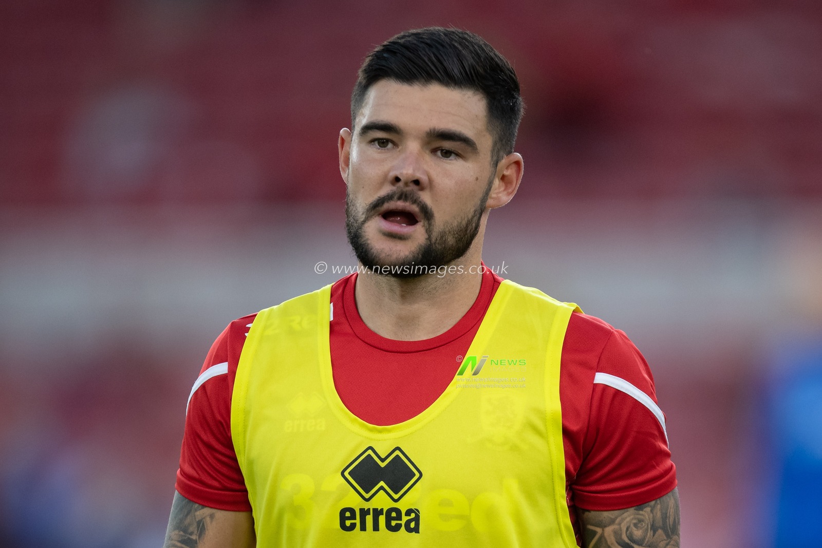 Alex Mowatt #4 of Middlesbrough during the pre match warm up ahead of the Sky Bet Championship match Middlesbrough vs Cardiff City at Riverside Stadium, Middlesbrough, United Kingdom, 13th September 2022

(Photo by James Heaton/News Images)