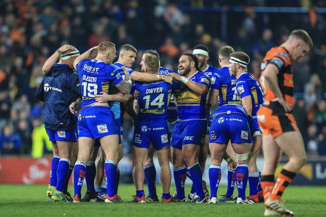 Betfred Super League round 8 Leeds Rhinos vs Castleford Tigers