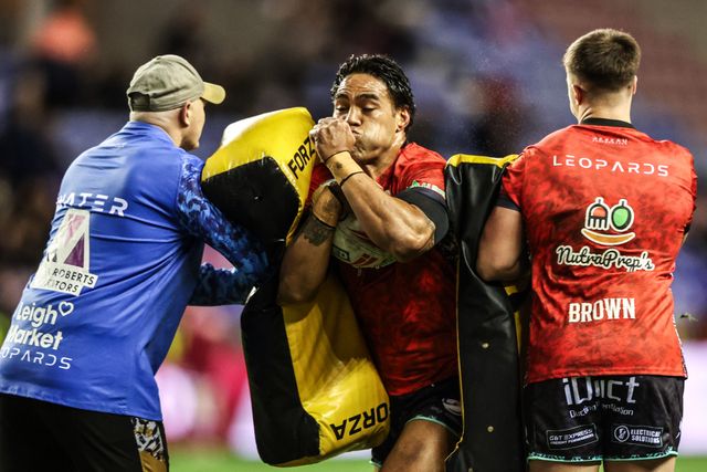 Lachlan Lam of Leigh Leopards in the pregame warmup session during the Betfred Super League match Wigan Warriors vs Leigh Leopards at The Brick Community Stadium, Wigan, United Kingdom on 26 February 2026

(Photo by Alfie Cosgrove/News Images)