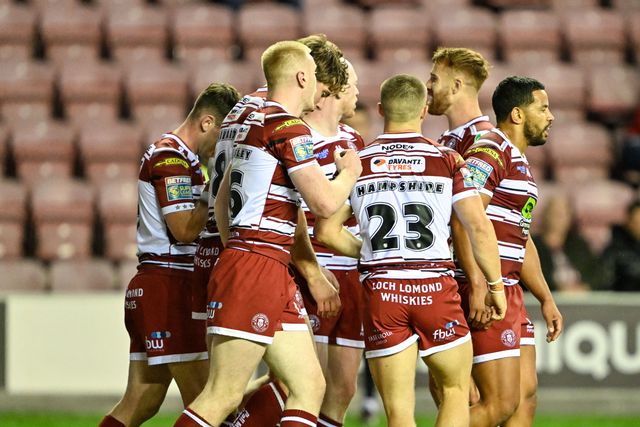 Harvie Hill of Wigan Warriors celebrates his try to make it 26-6 Wigan during the Betfred Super League match Wigan Warriors vs Leigh Leopards at DW Stadium, Wigan, United Kingdom, 6th August 2024

(Photo by Cody Froggatt/News Images)