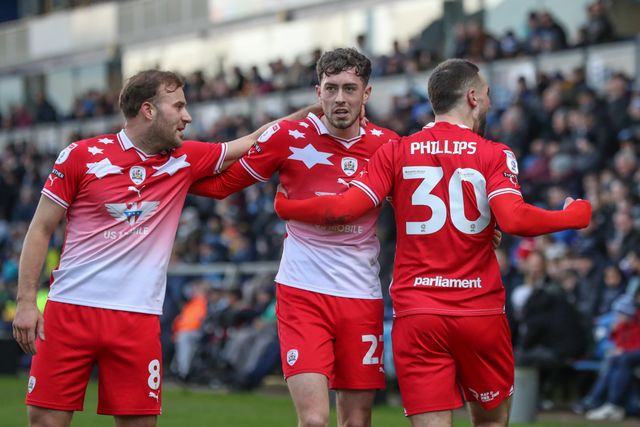 Sky Bet League 1 Wycombe Wanderers v Barnsley