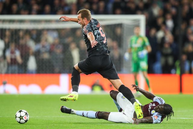 Amadou Onana of Aston Villa tackles Harry Kane of Bayern Munich during the UEFA Champions League League Stage match Aston Villa vs Bayern Munich at Villa Park, Birmingham, United Kingdom, 2nd October 2024

(Photo by Gareth Evans/News Images)