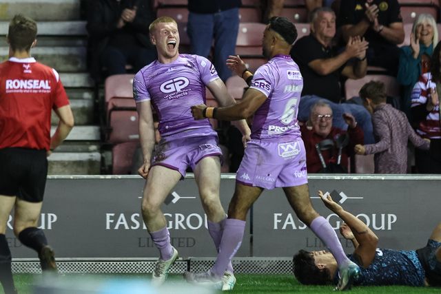 Betfred Super League Round 11 Wigan Warriors v Leigh Leopards