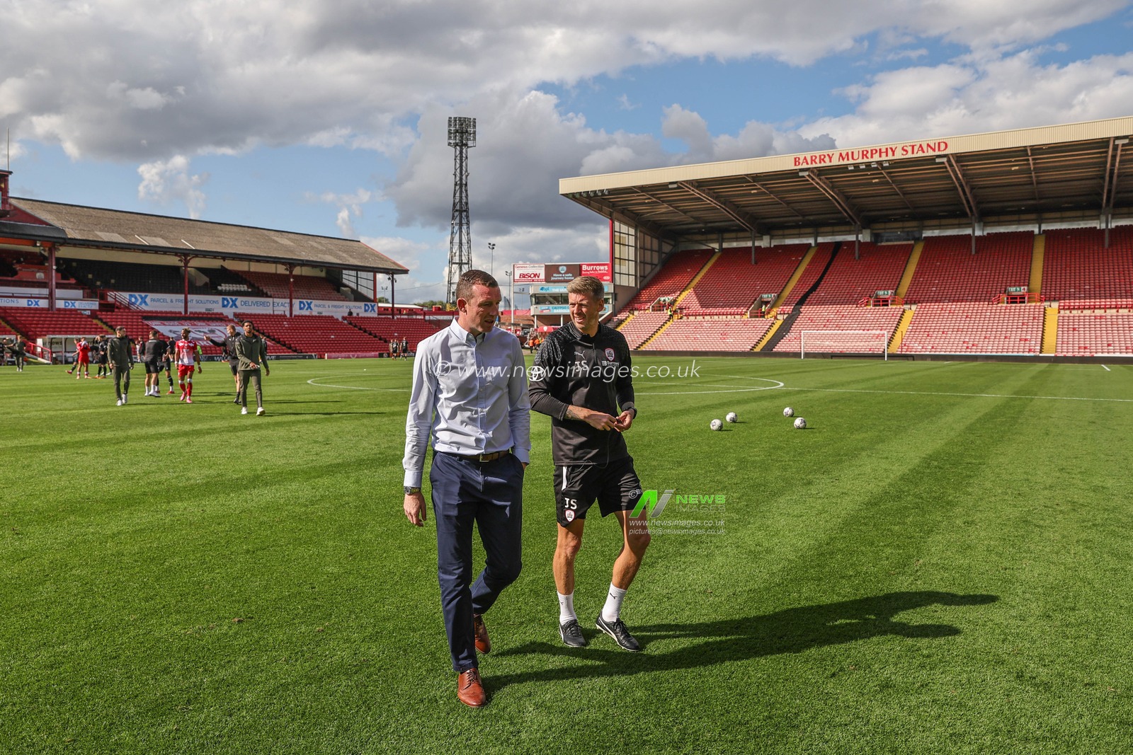 Neill Collins Head coach of Barnsley and Jon Stead first team coach of Barnsley during the Pre-season friendly match Barnsley vs Crewe Alexandra at Oakwell, Barnsley, United Kingdom, 29th July 2023

(Photo by Mark Cosgrove/News Images)