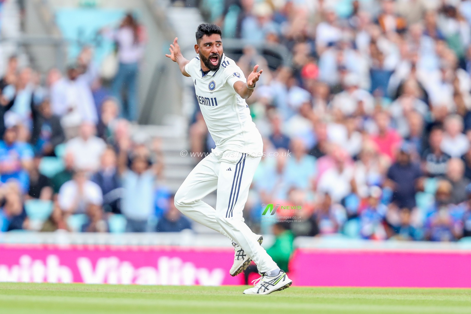 Mohammed Siraj of India celebrates after the dismissal of Jamie Smith of England during the 5th Rothesay Test Match day 5 England v India at The Kia Oval, London, United Kingdom, 4th August 2025

(Photo by Izzy Poles/News Images)