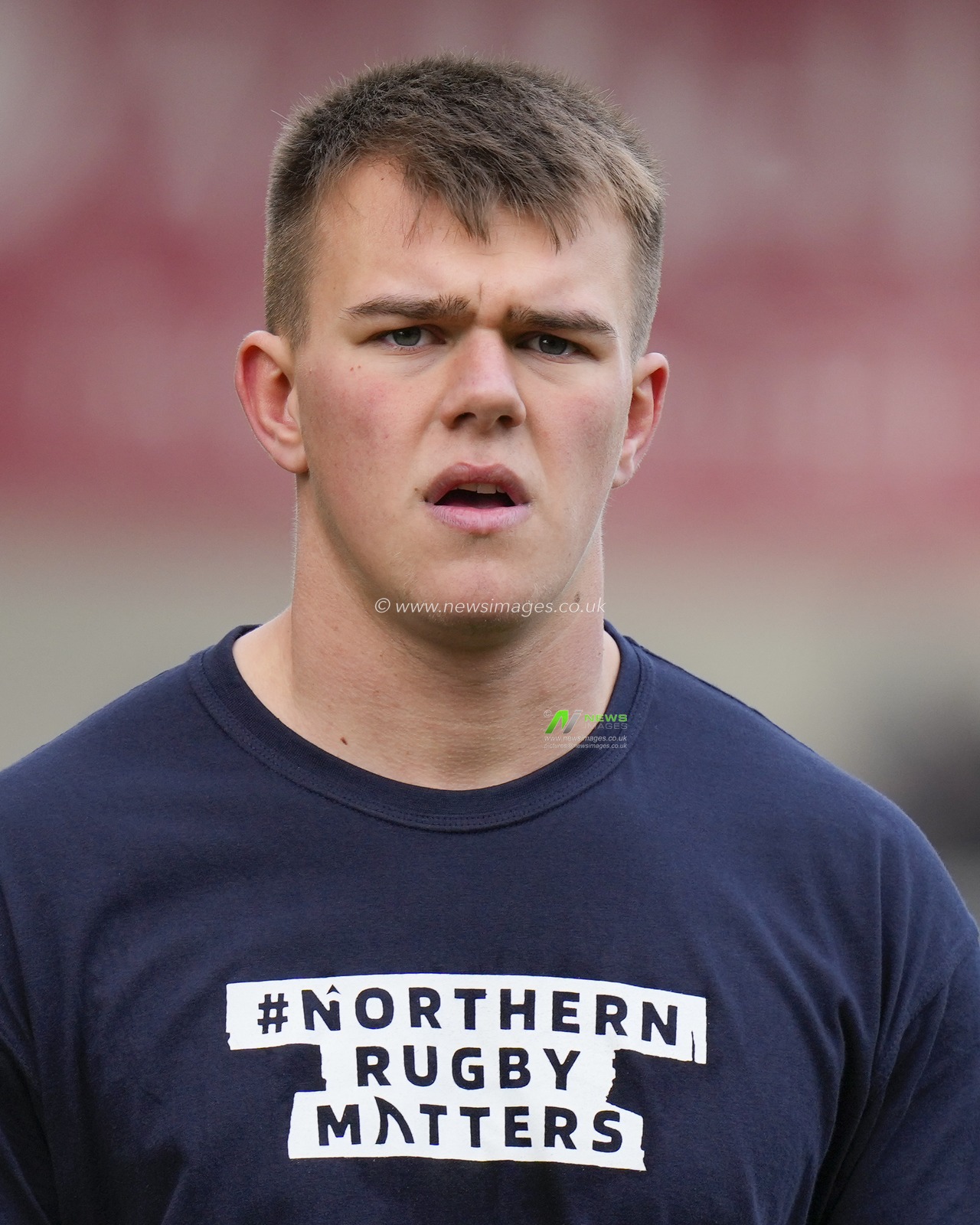 Joe Carpenter #15 of Sale Sharks warms up before the Gallagher Premiership match Sale Sharks vs Saracens at AJ Bell Stadium, Eccles, United Kingdom, 5th March 2023

(Photo by Steve Flynn/News Images)