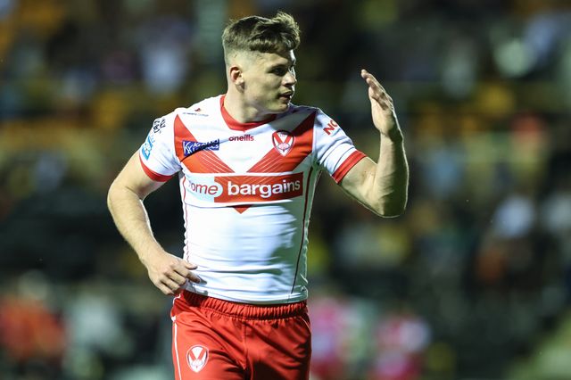 Jack Welsby of St. Helens celebrates his try with the fans during the Betfred Super League Round 11 match Castleford Tigers vs St Helens at The Mend-A-Hose Jungle, Castleford, United Kingdom, 10th May 2024

(Photo by Mark Cosgrove/News Images)