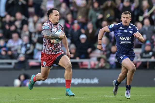 Liam Horne of Leigh Leopards runs in a solo try as he goes over during the Betfred Super League round 6 match Leigh Leopards vs Toulouse at Leigh Sports Village, Leigh, United Kingdom on 28 March 2026

(Photo by Mark Cosgrove/News Images)