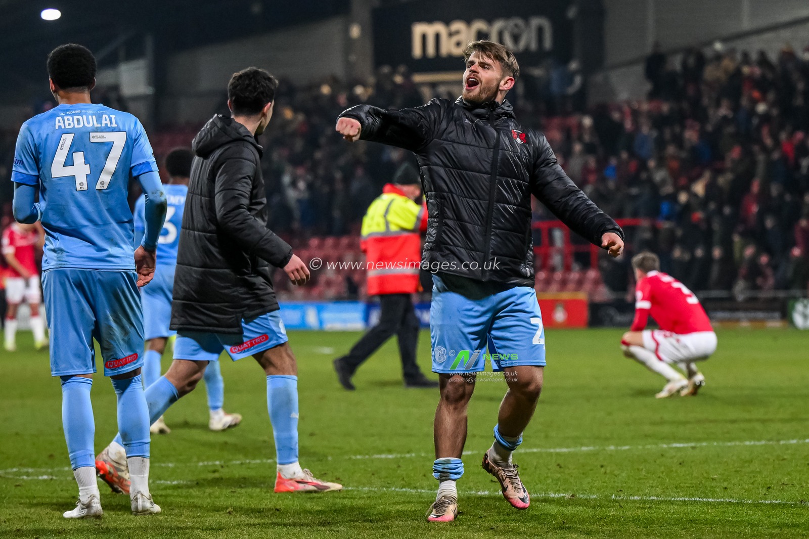 Charlie Kelman of Leyton Orient celebrates his sides victory with the fans at the end of the Sky Bet League 1 match Wrexham vs Leyton Orient at SToK Cae Ras, Wrexham, United Kingdom, 18th February 2025

(Photo by Craig Thomas/News Images)