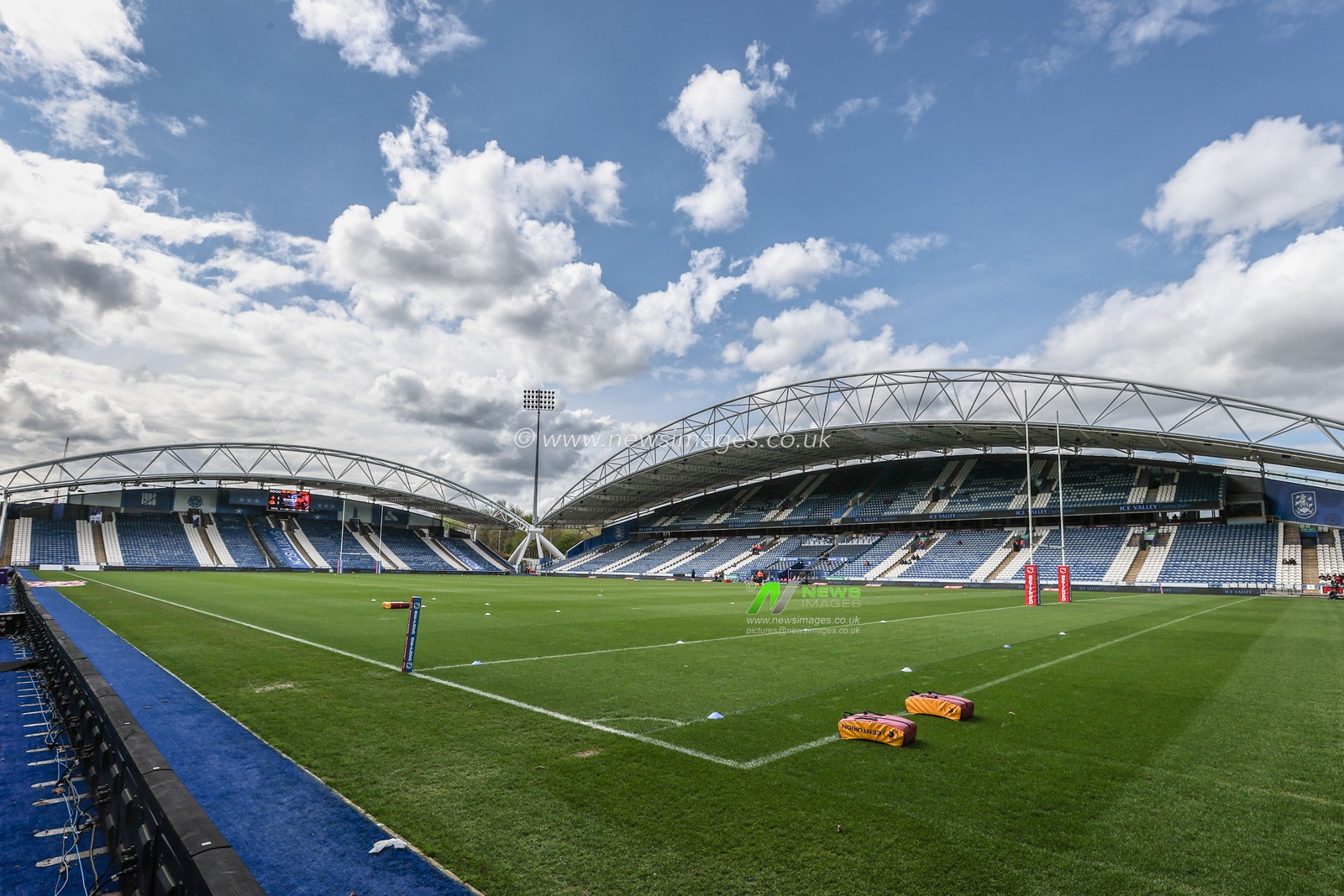A general view of John Smithâ€™s Stadium ahead of the Betfred Super League match Huddersfield Giants vs Catalans Dragons at John Smith's Stadium, Huddersfield, United Kingdom, 13th April 2025

(Photo by Alfie Cosgrove/News Images)