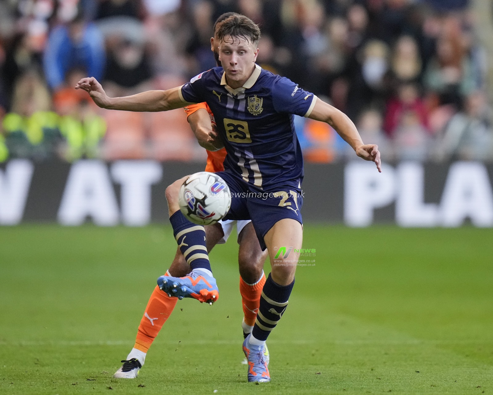 James Plant #21 of Port Vale during the Sky Bet League 1 match Blackpool vs Port Vale at Bloomfield Road, Blackpool, United Kingdom, 15th August 2023

(Photo by Steve Flynn/News Images)