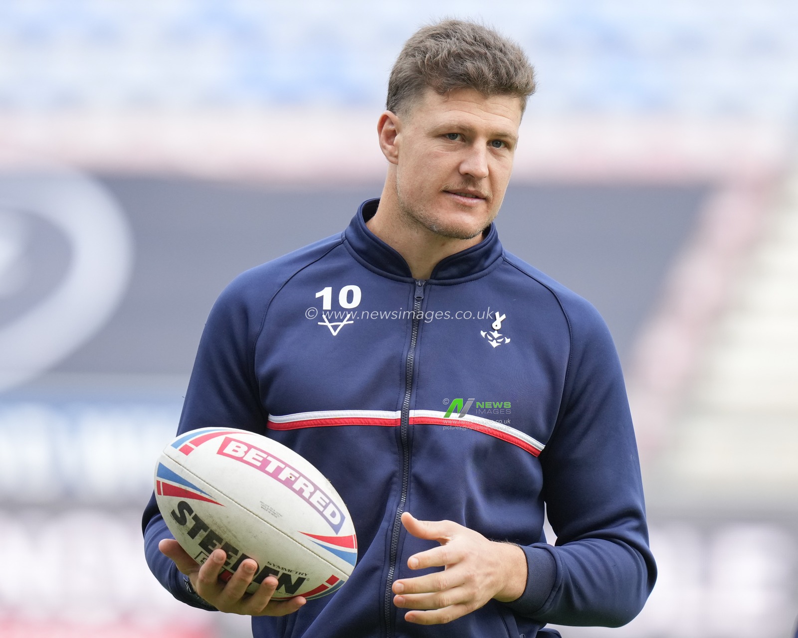 Rhys Kennedy #15 of Hull KR inspects the pitch before the Betfred Super League Semi Final match Wigan Warriors vs Hull KR at DW Stadium, Wigan, United Kingdom, 7th October 2023

(Photo by Steve Flynn/News Images)