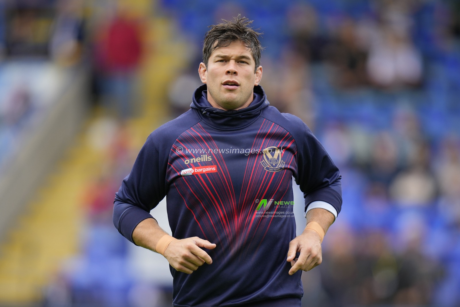 Louie McCarthy-Scarsbrook #15 of St. Helens warms up before the Betfred Challenge Cup Semi-Final match Leigh Leopards vs St Helens at Halliwell Jones Stadium, Warrington, United Kingdom, 22nd July 2023

(Photo by Steve Flynn/News Images)