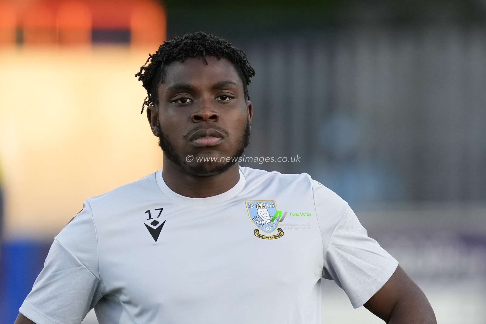 Fisayo Dele-Bashiru of Sheffield Wednesday warms up before the Sky Bet League 1 match Morecambe vs Sheffield Wednesday at Mazuma Stadium, Morecambe, United Kingdom, 13th September 2022

(Photo by Steve Flynn/News Images)