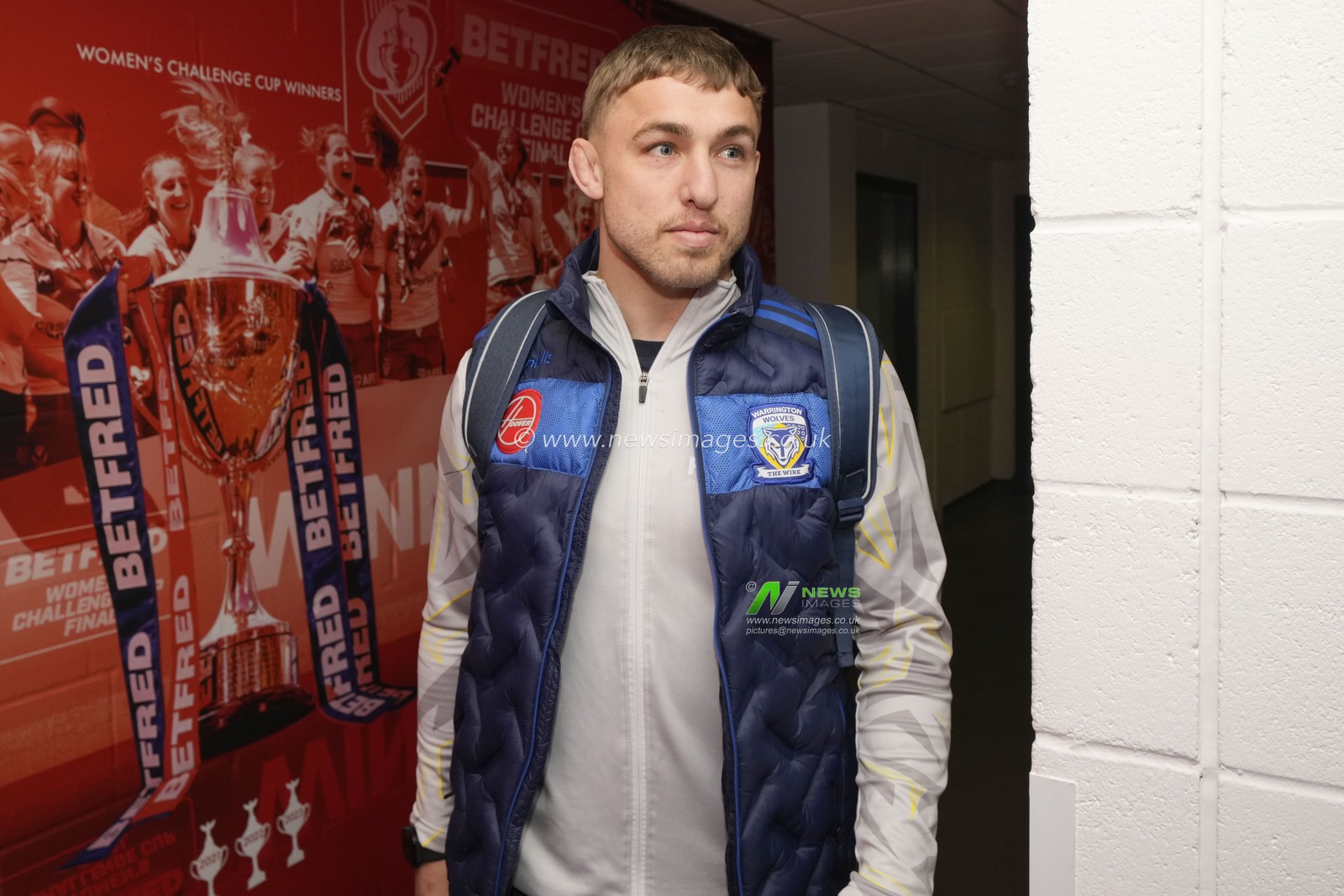 Sam Powell of Warrington Wolves arrives at the stadium before the Betfred Challenge Cup Quarter Final match St Helens vs Warrington Wolves at Totally Wicked Stadium, St Helens, United Kingdom, 14th April 2024

(Photo by Steve Flynn/News Images)