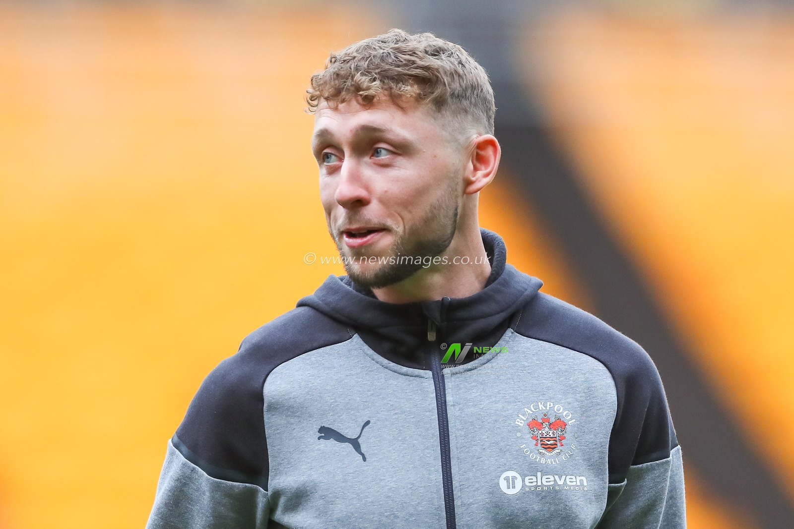 Matthew Pennington #5 of Blackpool arrives ahead of the Carabao Cup match Wolverhampton Wanderers vs Blackpool at Molineux, Wolverhampton, United Kingdom, 29th August 2023

(Photo by Gareth Evans/News Images)