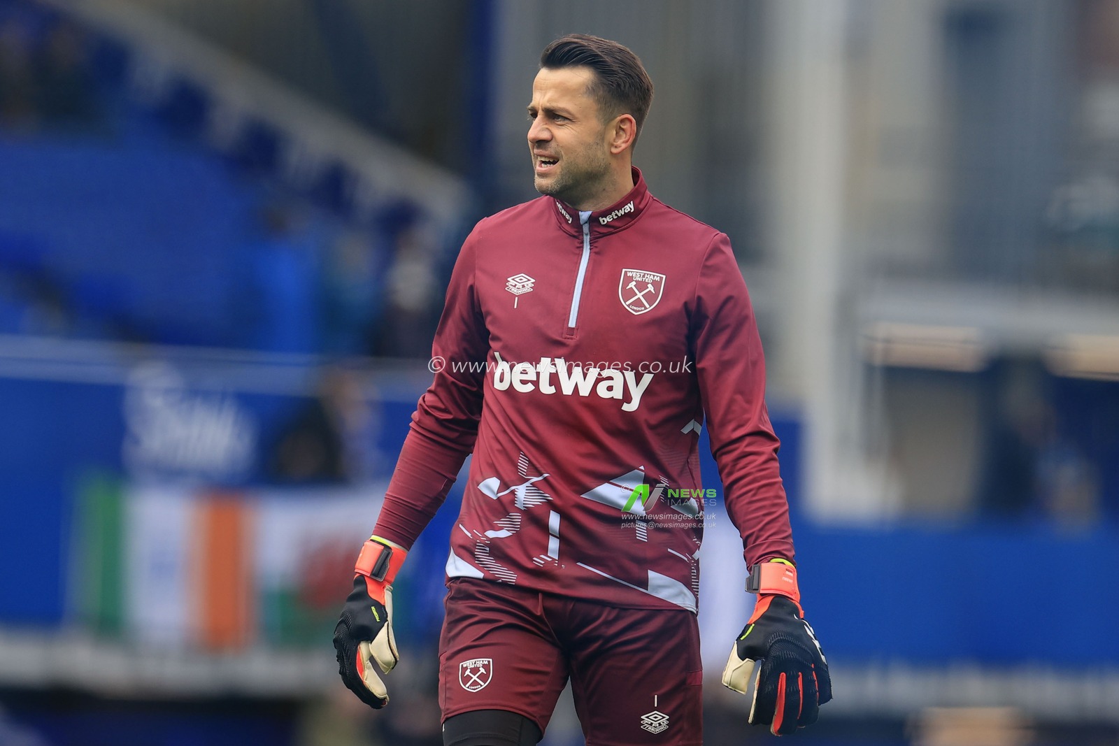 Lukasz Fabianski of West Ham United during the warm-up ahead of the Premier League match Everton vs West Ham United at Goodison Park, Liverpool, United Kingdom, 2nd March 2024

(Photo by Conor Molloy/News Images)