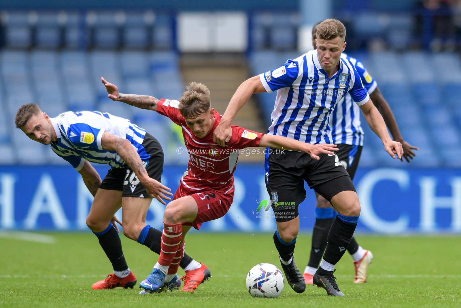 Florian Kamberi #20 of Sheffield Wednesday breaks forward with the ball