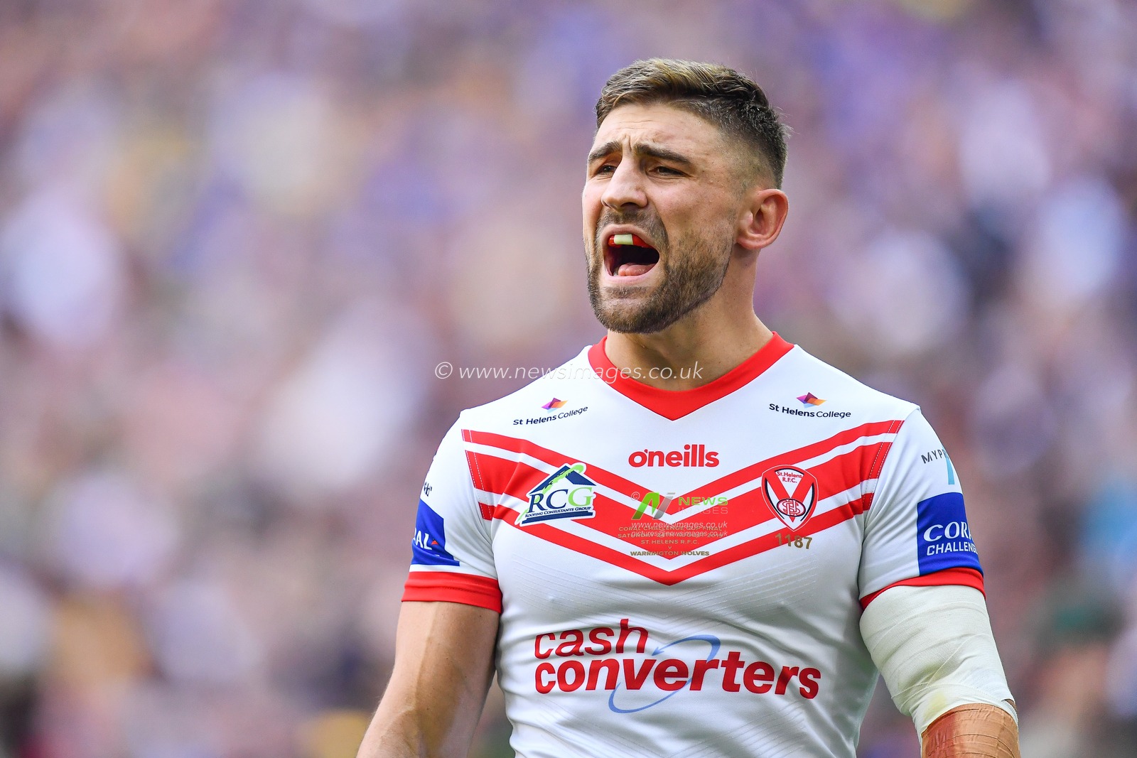 24th August 2019 , Wembley Stadium, London England ; 2019 Coral Challenge Cup Final ; St Helens vs Warrington Wolves ; Tommy Makinson (2) of St Helens 



Credit: Craig Thomas/News Images