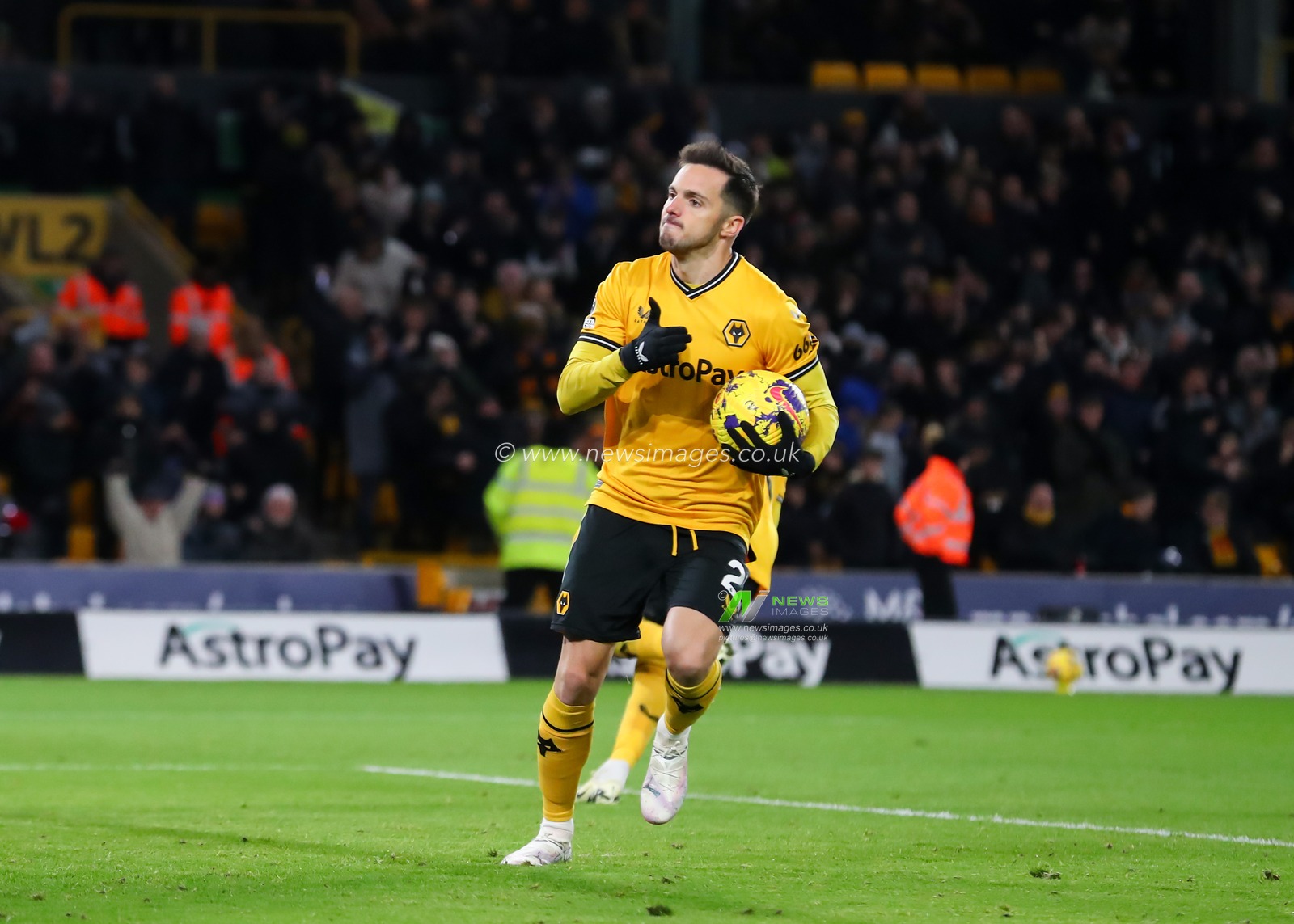 Pablo Sarabia of Wolverhampton Wanderers celebrates his goal to make it 1-2, during the Premier League match Wolverhampton Wanderers vs Manchester United at Molineux, Wolverhampton, United Kingdom, 1st February 2024

(Photo by Gareth Evans/News Images)
