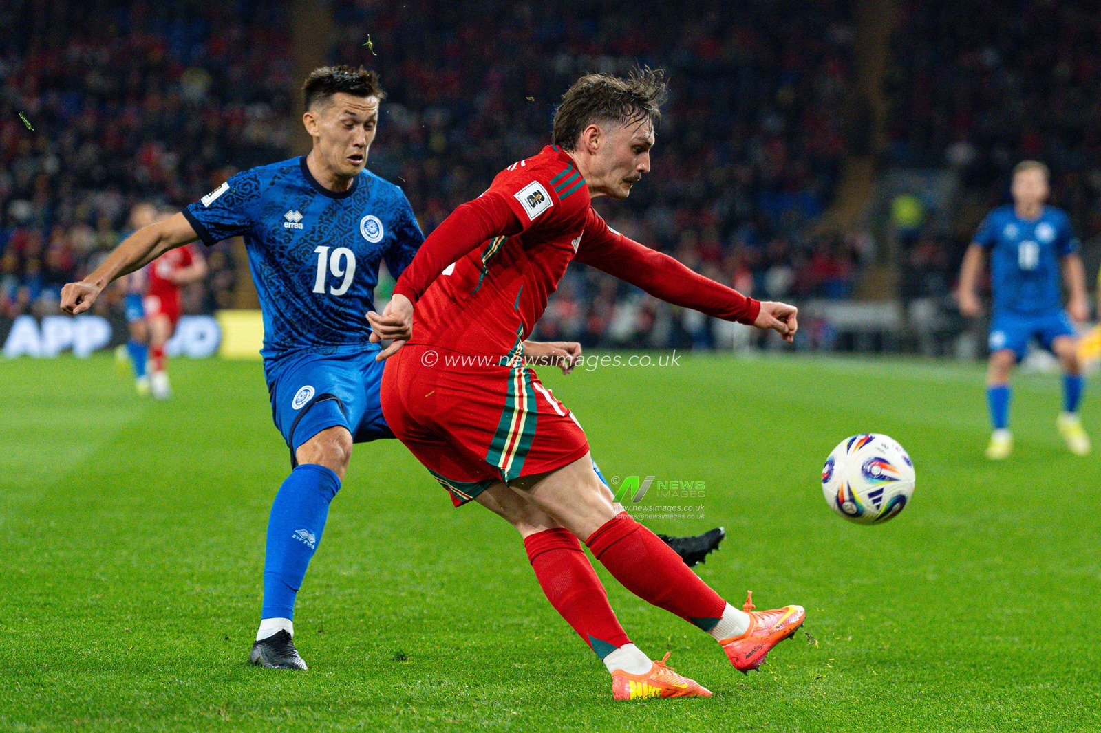 Connor Roberts of Wales clears the ball during the FIFA World Cup Qualifiers Group J match Wales vs Kazakhstan at Cardiff City Stadium, Cardiff, United Kingdom, 22nd March 2025

(Photo by Andrew Lewis/News Images)