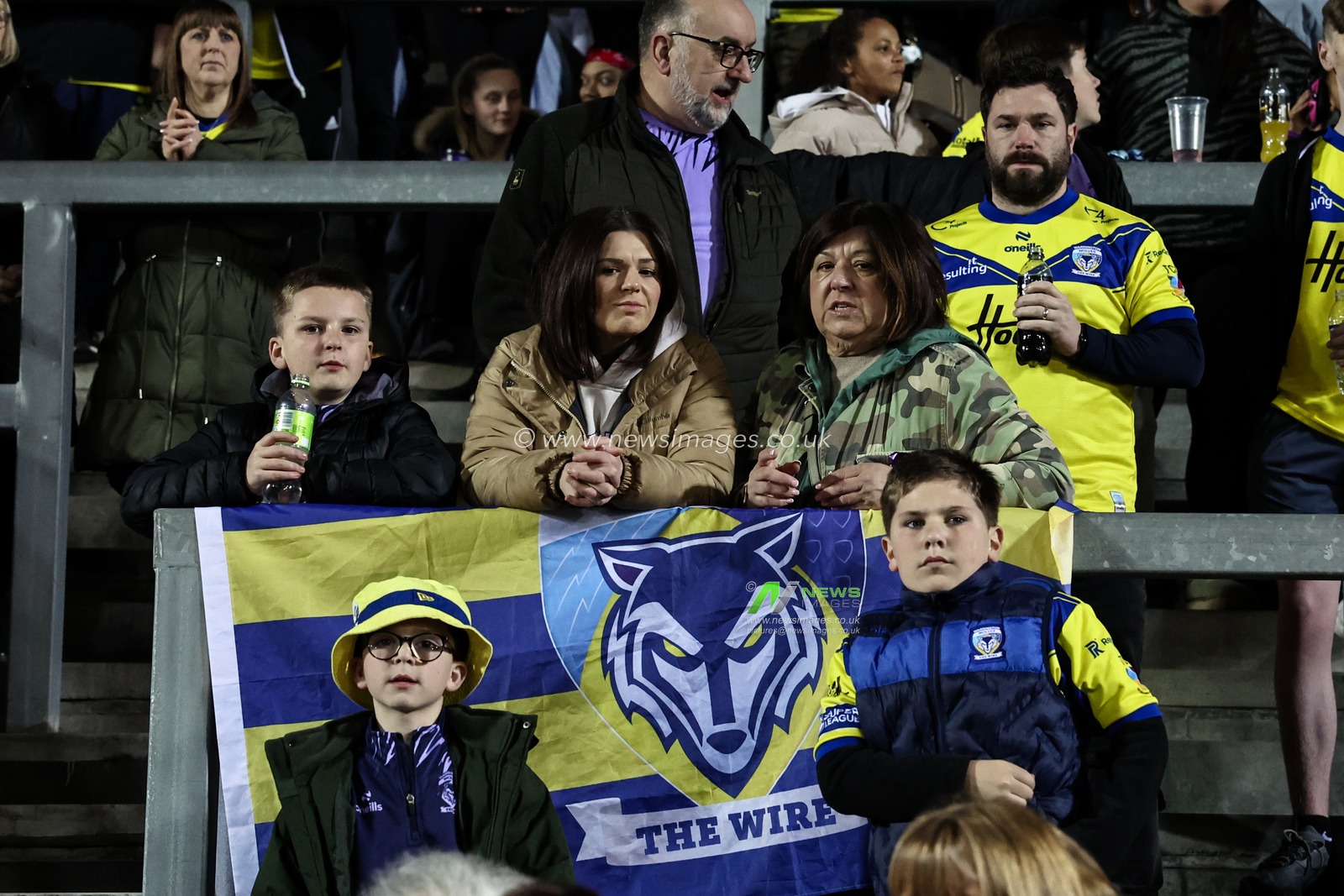 Warrington fans arrive for the game during the Betfred Super League Round 5 match St Helens vs Warrington Wolves at Totally Wicked Stadium, St Helens, United Kingdom, 21st March 2025

(Photo by Mark Cosgrove/News Images)