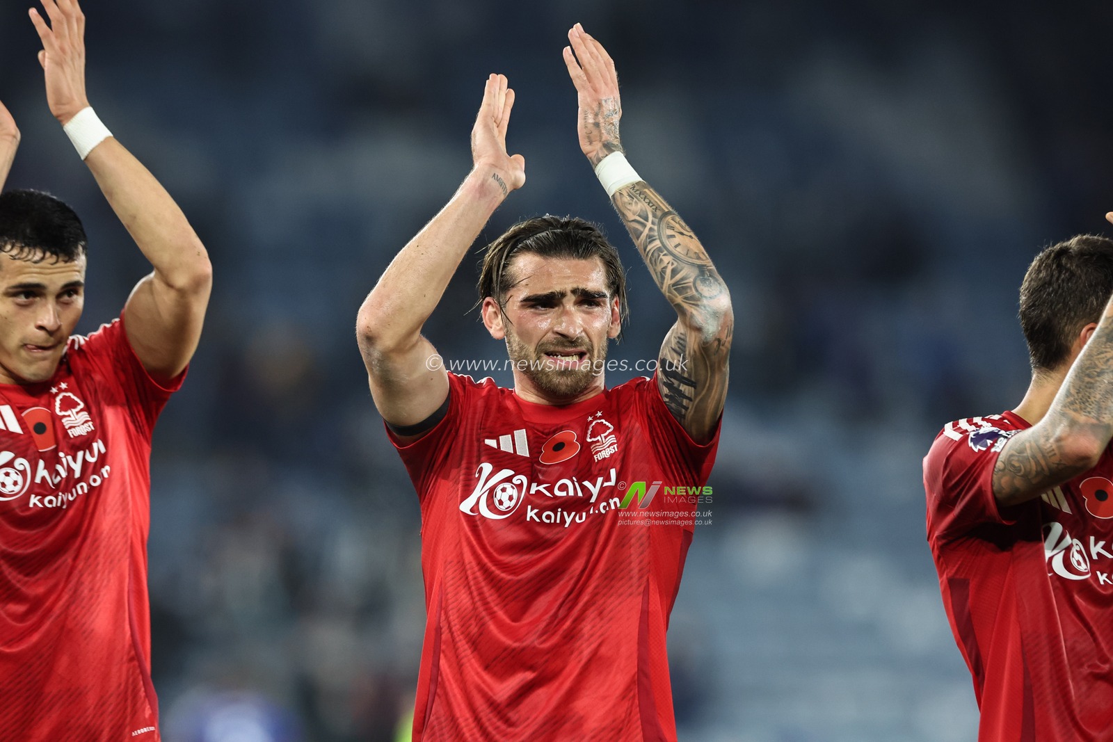 Jota Silva of Nottingham Forest applauds the Nottingham Forest fans after the game during the Premier League match Leicester City vs Nottingham Forest at King Power Stadium, Leicester, United Kingdom, 25th October 2024

(Photo by Mark Cosgrove/News Images)