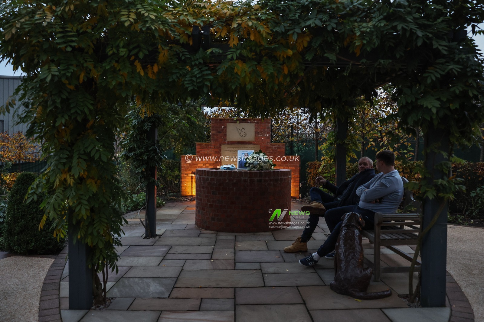 A general view of The Vichai Srivaddhanaprabha Memorial Garden in memory of Leicester City owner Vichai Srivaddhanaprabha during the Premier League match Leicester City vs Nottingham Forest at King Power Stadium, Leicester, United Kingdom, 25th October 2024

(Photo by Mark Cosgrove/News Images)