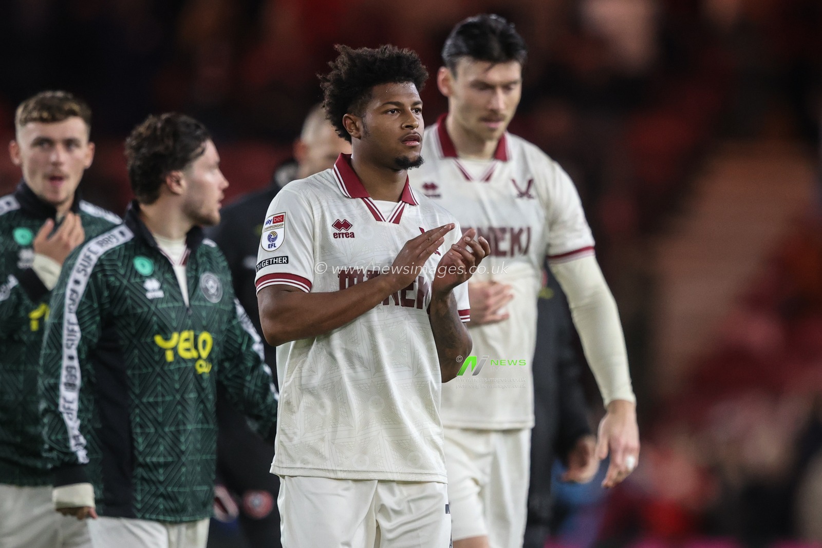Rhian Brewster of Sheffield United applauds the fans after the game during the Sky Bet Championship match Middlesbrough vs Sheffield United at Riverside Stadium, Middlesbrough, United Kingdom, 23rd October 2024

(Photo by Alfie Cosgrove/News Images)
