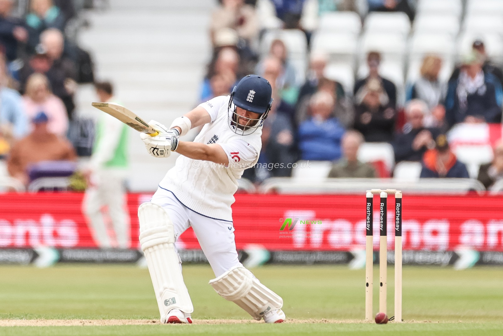 Ben Duckett of England hits a four (4) during the Rothesay Test Match Day 1 England vs Zimbabwe at Trent Bridge, Nottingham, United Kingdom, 22nd May 2025

(Photo by Mark Cosgrove/News Images)